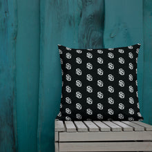 Load image into Gallery viewer, Samuel Gulliver & Co. Premium Pillow