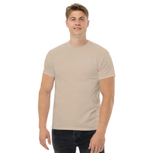 Load image into Gallery viewer, Gulliver's 47 Men's heavyweight tee