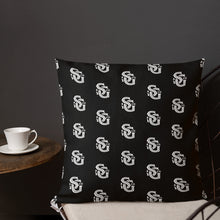 Load image into Gallery viewer, Samuel Gulliver &amp; Co. Premium Pillow
